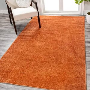 JONATHAN Y SEU100M-3 Haze Solid Low-Pile Indoor Area -Rug, Solid, Easy -Cleaning, Bedroom, Dining Room, Kitchen, Living Room, Non Shedding, Orange, 3 X 5